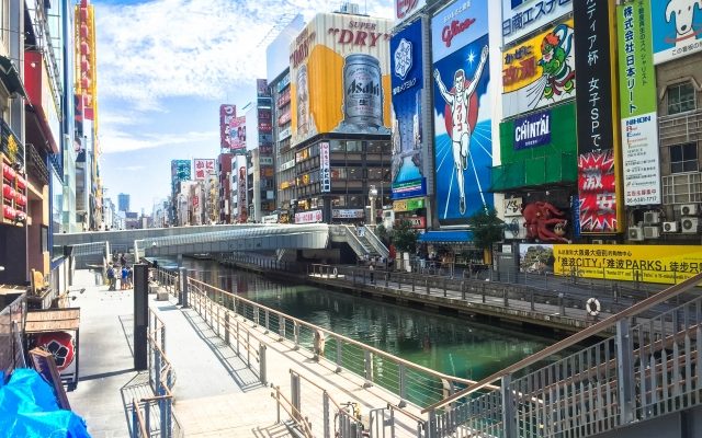 道頓堀川に絶対に飛び込んではいけない理由とは